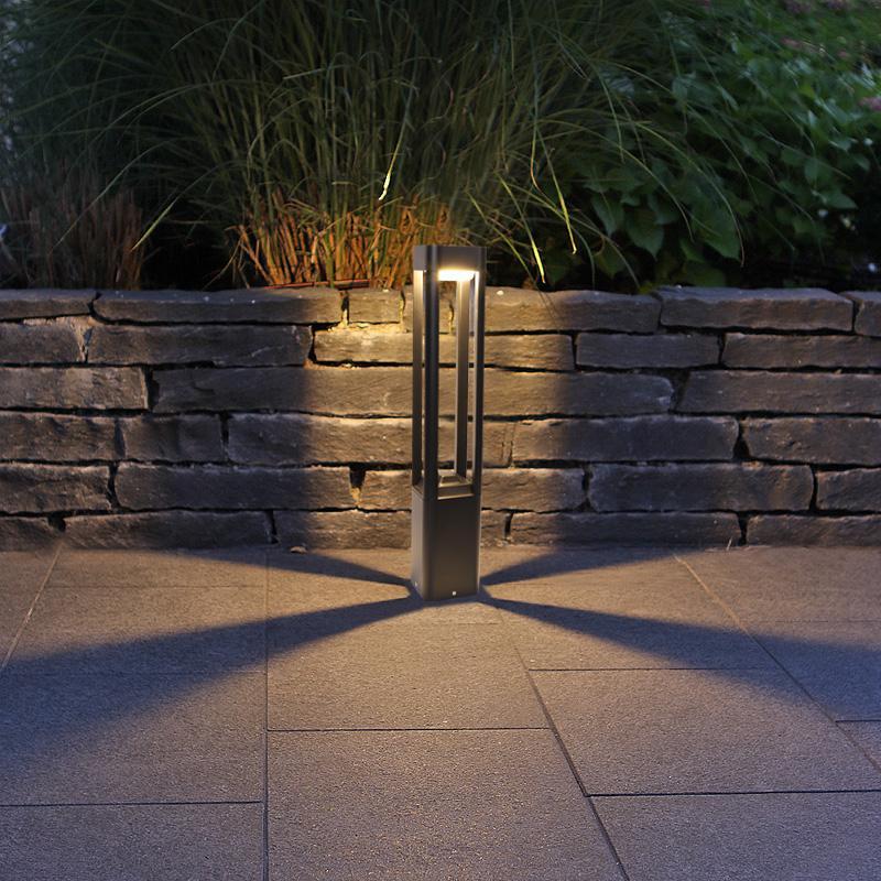 Bollard Landscape Light, Die-Cast Aluminum Waterproof LED Path Light for Gardens and Driveways, Minimalist Black in Three Heights