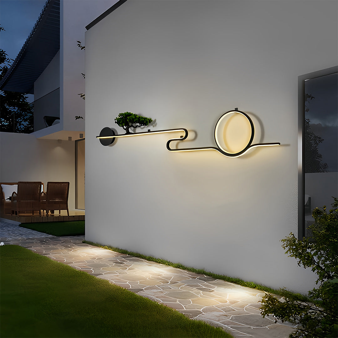 Outdoor Tree Wall Light, Sculptural Resin Landscape LED Sconce for Patio and Garden Walls, Waterproof with 3000K Warm Glow