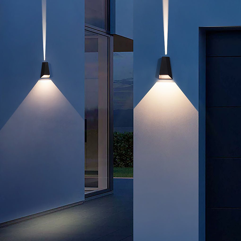 Up Down Outdoor Wall Light, Modern LED Aluminum Sconce for Porch and Patio, Rust-Resistant Dual-Beam Design