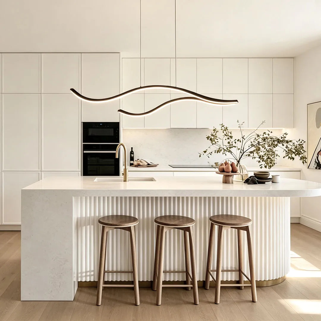 Curved LED Pendant Light, Wavy Linear Chandelier for Kitchen Island and Dining Table, Dimmable Modern Ceiling Light in Black, Gold or Chrome
