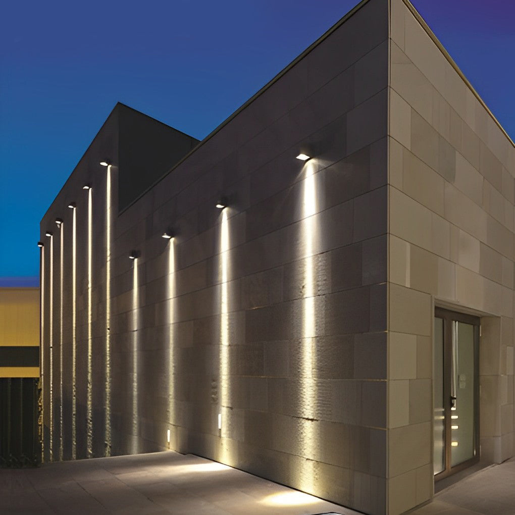 Facade Spotlight, Die-Cast Aluminum Waterproof LED Wall Wash Light for Architectural Exteriors, 24W with Long-Throw Optical Lens
