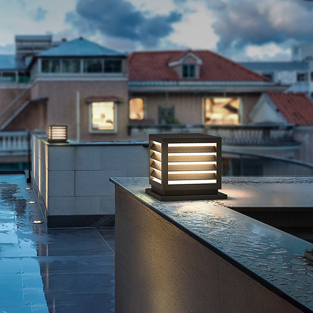 Outdoor LED post cap lamp with a modern elegant design