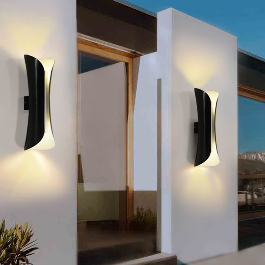 Up Down Wall Light, Nordic Minimalist LED Indoor Sconce for Hallways and Living Rooms, Metal Body in Three Heights