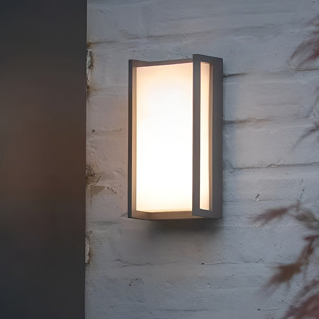 Geometric Outdoor Wall Light, Minimalist Black Aluminum Alloy LED Sconce for Entry and Facade Walls, IP65 Waterproof 12W