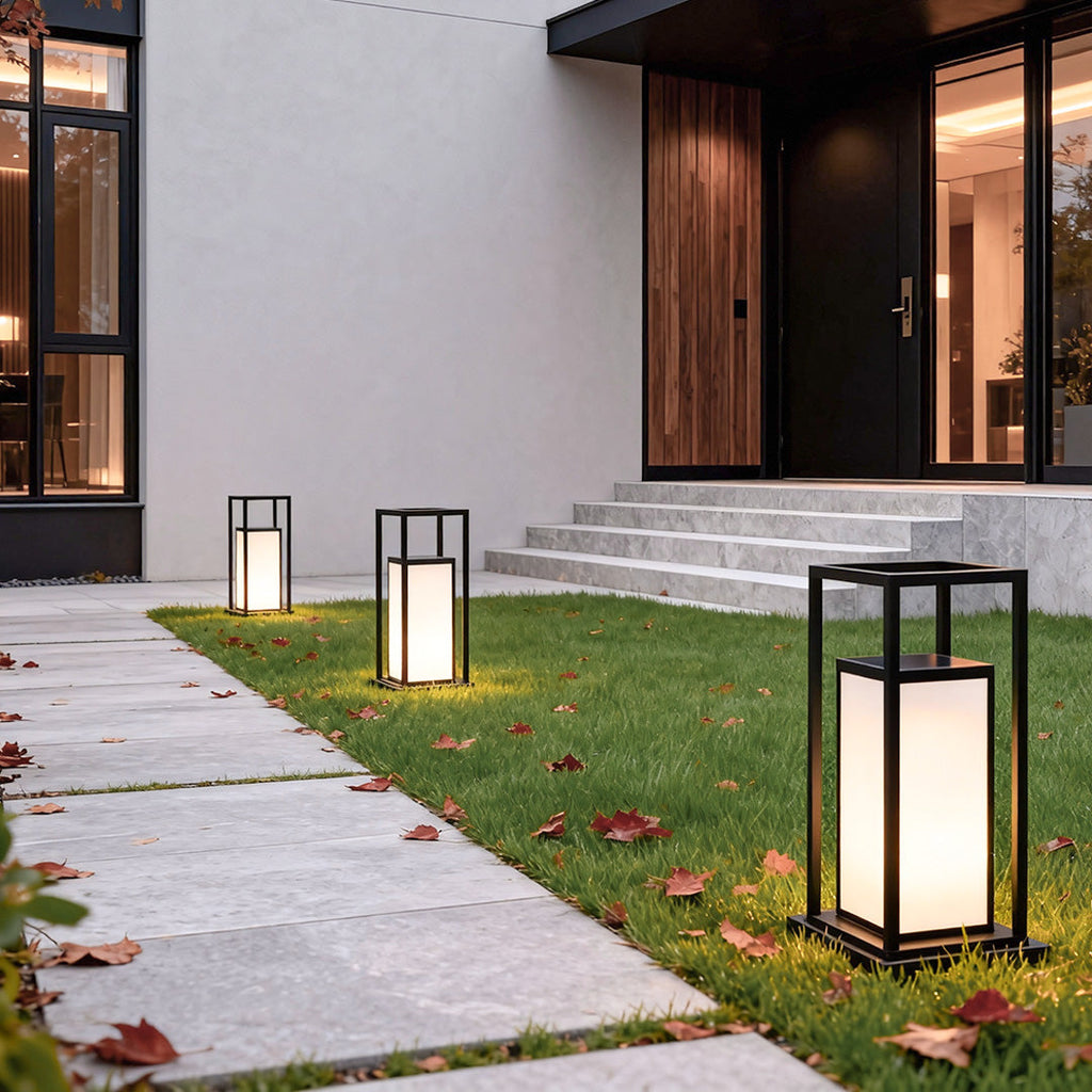 Outdoor Pillar Wall Light, Waterproof Stainless Steel LED Column Lamp for Gates and Facades, Solar or Hardwired in Two Heights