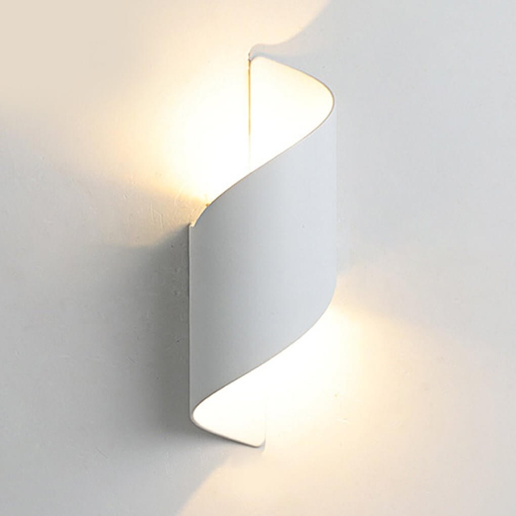 Spiral wall sconce as a decorative hallway light