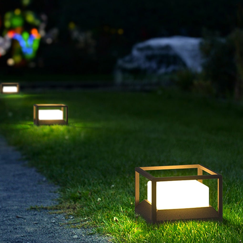 Stone Pillar Light, Waterproof Aluminum Alloy LED Post Cap Lantern for Courtyard and Gate Columns, Solar or Hardwired in Four Sizes