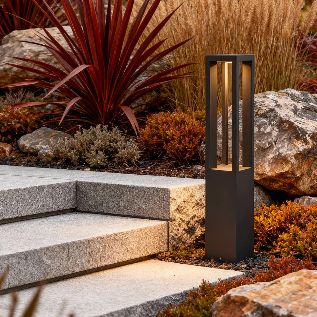 LED Bollard Garden Light, Black Die-Cast Aluminum Landscape Path Light for Walkways and Borders, Four Heights with Warm 3000K Glow