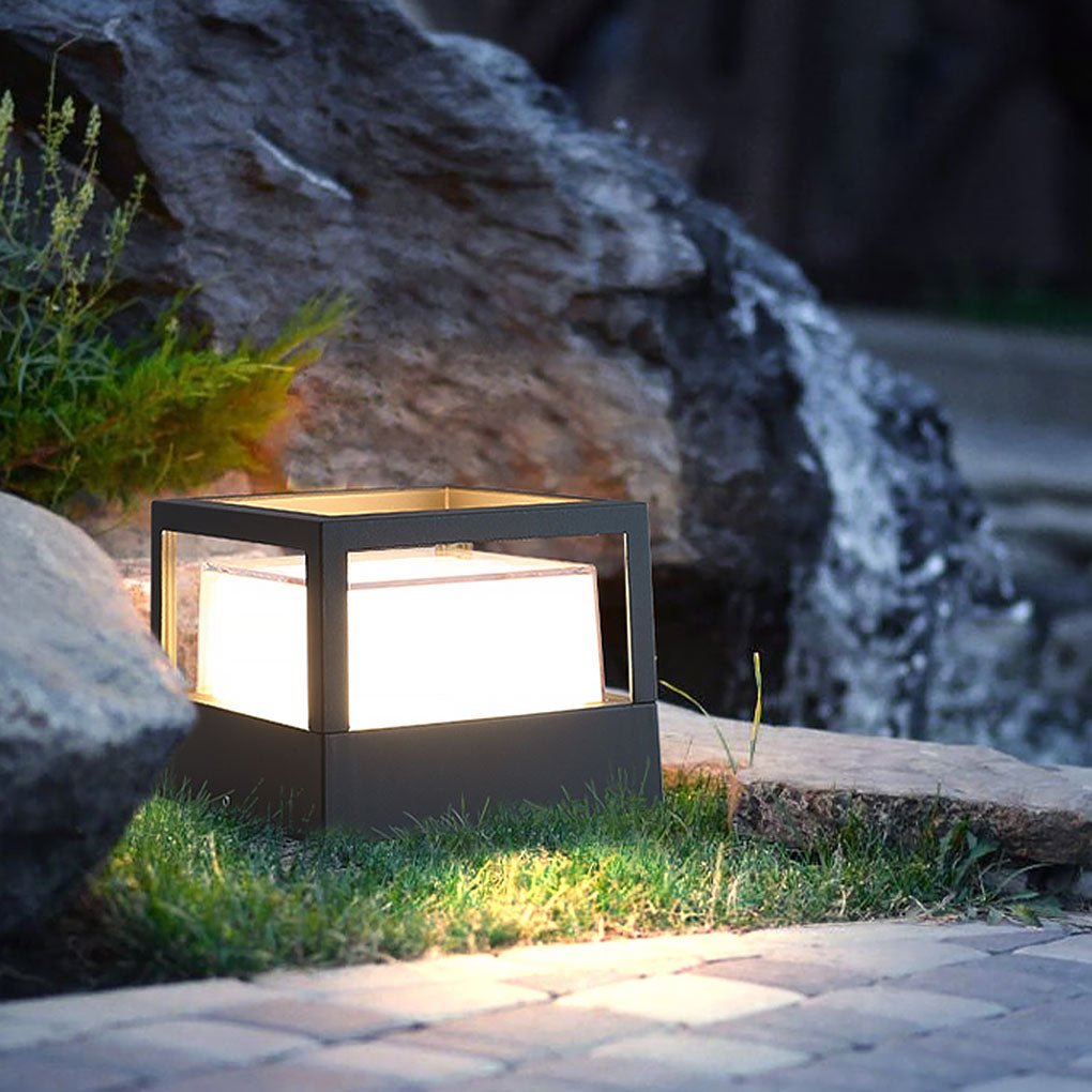 Double-layer shade aluminum pillar post light, main product view