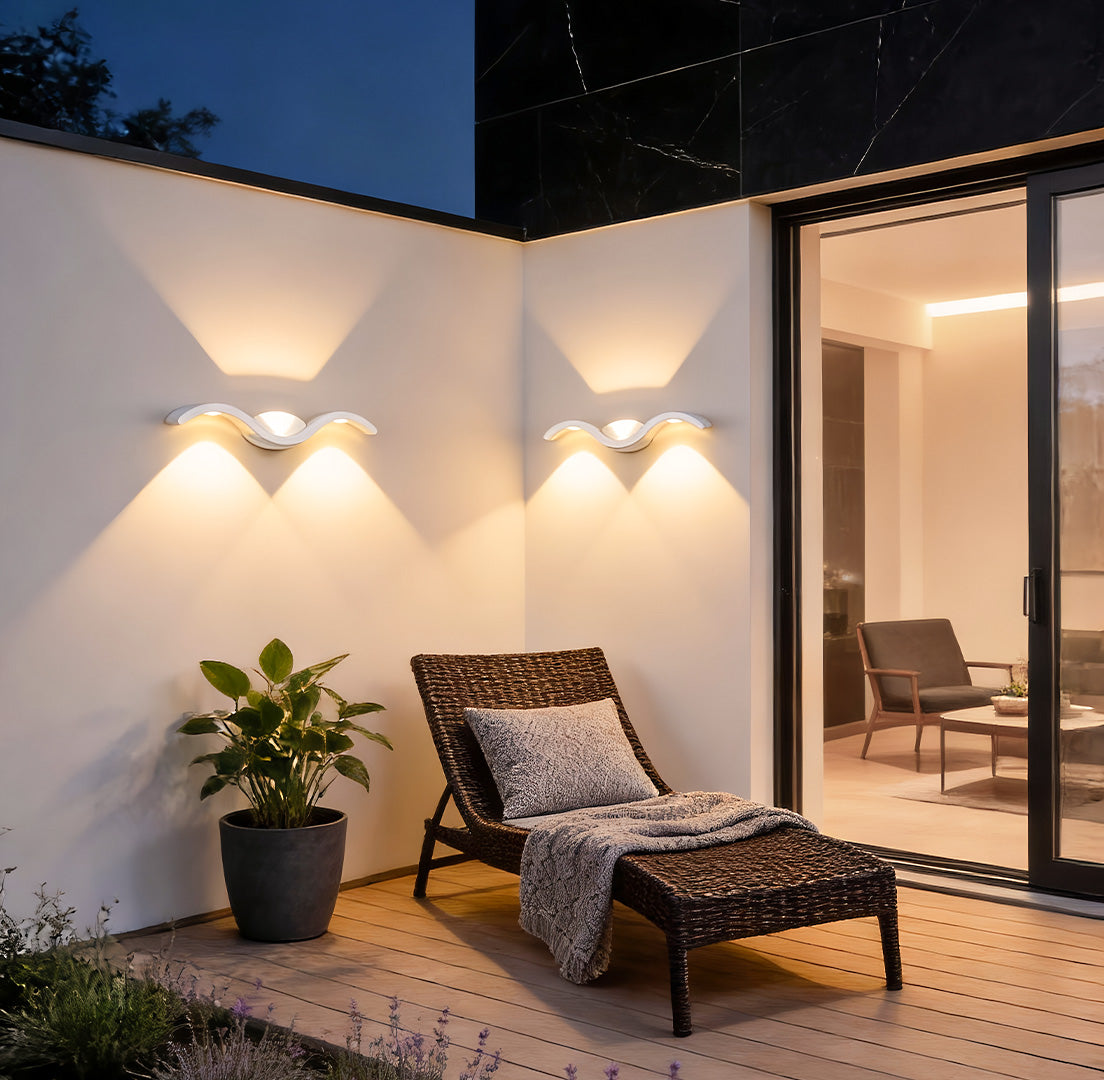 Wave Up Down Wall Sconce, Seagull-Inspired Die-Cast Aluminum LED Outdoor Light for Facades and Patios, Black or White