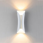 White up down wall light casting symmetrical beams